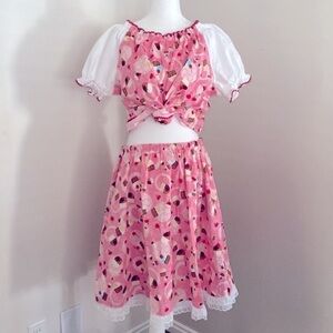 Cupcake bakery costume set